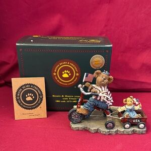 Boyds Bears Patriotic Bear Figurine - with Box and Tag